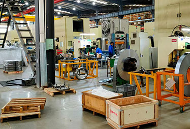 Một số phương pháp ứng dụng của khuôn đột dập.